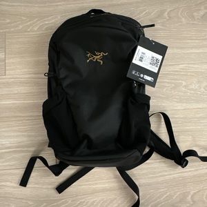 Arc’teryx MANTIS 16 BACKPACK Black NWT